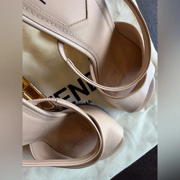 ⚡️Fendi⚡️First Vitello 95mm F-Heel Slide Sandals - Picture 5 of 10